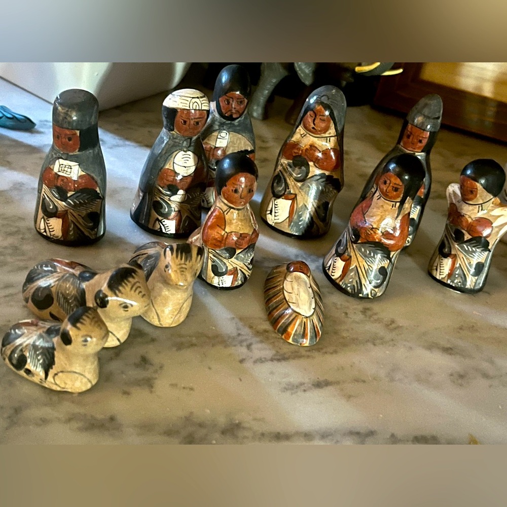 NATIVITY SET MEXICO includes baby Jesus! Vintage